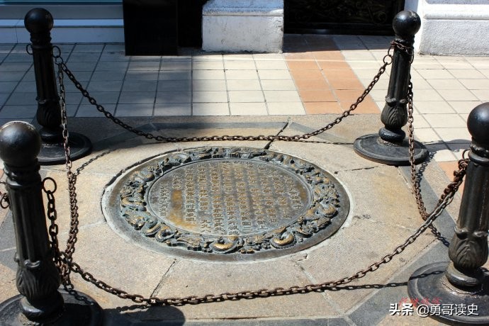 王府井是哪个王爷造的,王府井是谁的王府