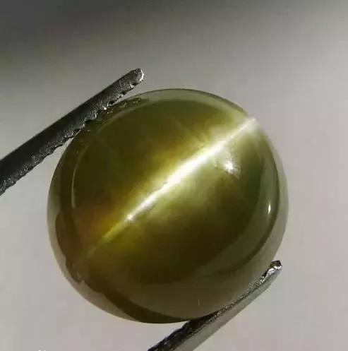 石头玉的鉴别,一块石头一块玉