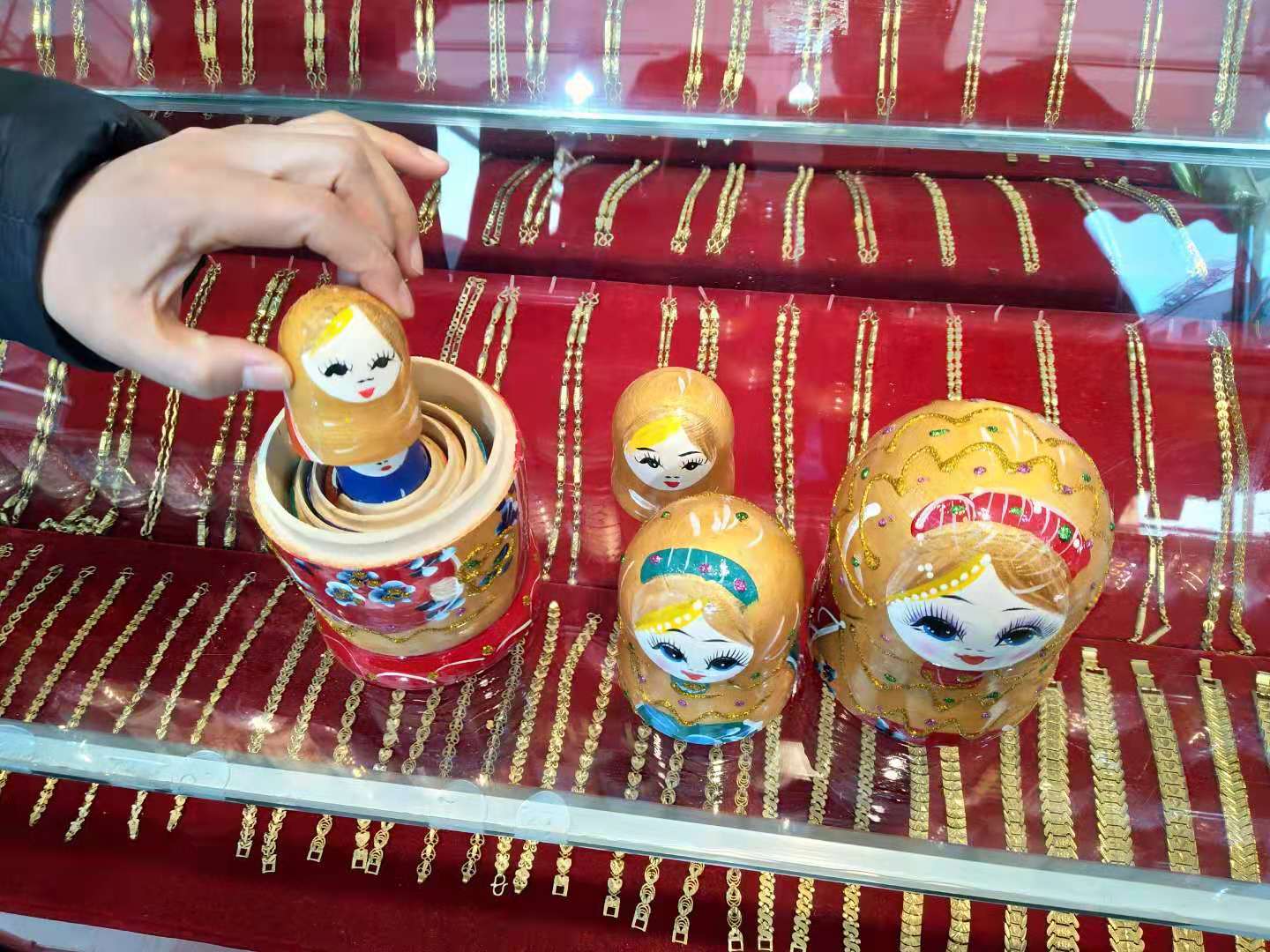 大连俄罗斯街简介,大连俄罗斯风情一条街2004年照片