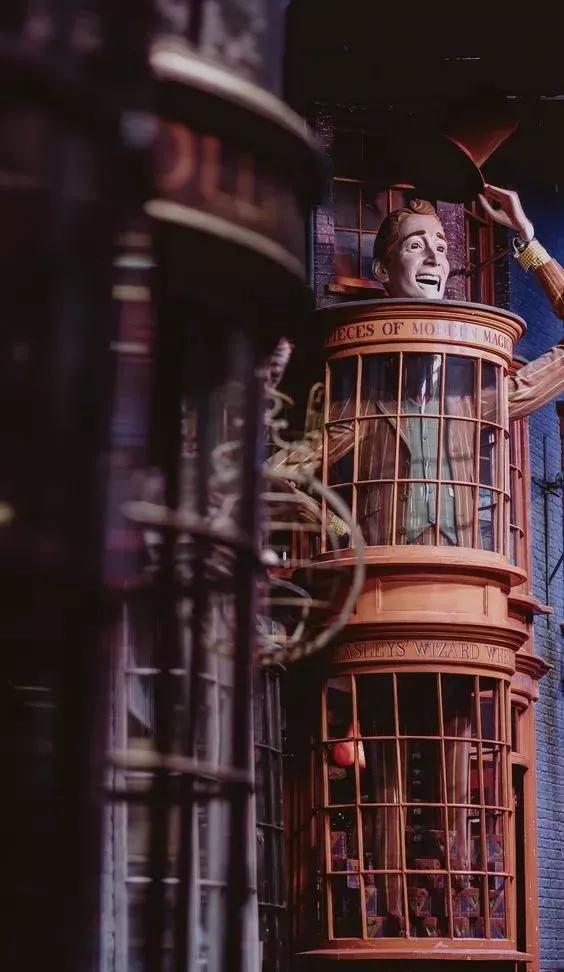 环球影城魔法学校霍格沃茨,霍格沃茨魔法学校环球影城鹰院