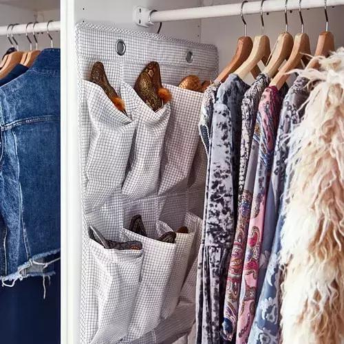 拥有上千支口红的李佳琦如果失去它,估计在家会崩溃吧!