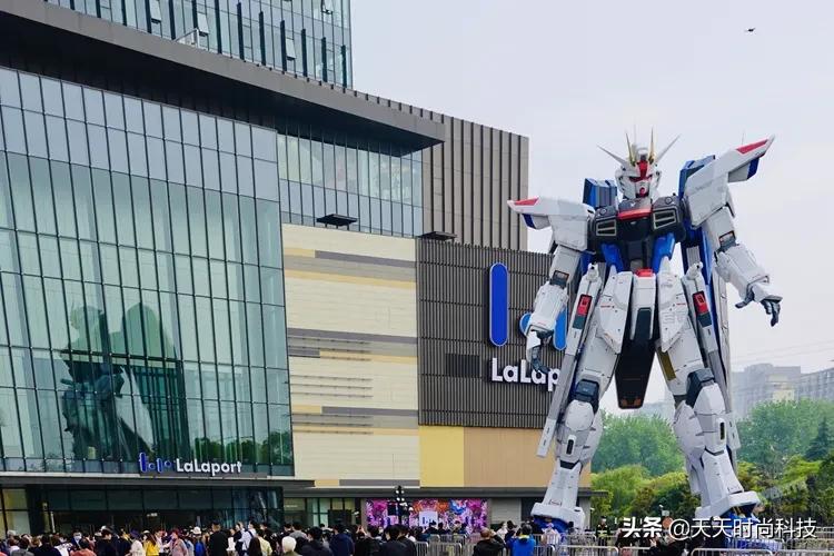 万代南梦宫50cm高达,万代南梦宫上海高达