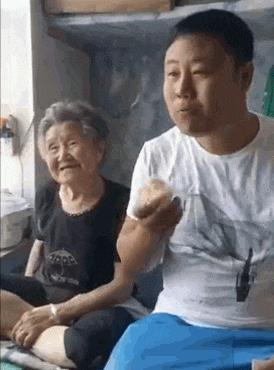 千万别惹女人搞笑视频,爆笑gif姑娘你已经突破天际啊