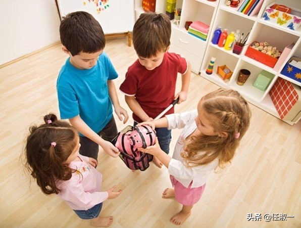 小猪佩奇能帮助孩子理解社会么,小猪佩奇为什么成了社会人标配