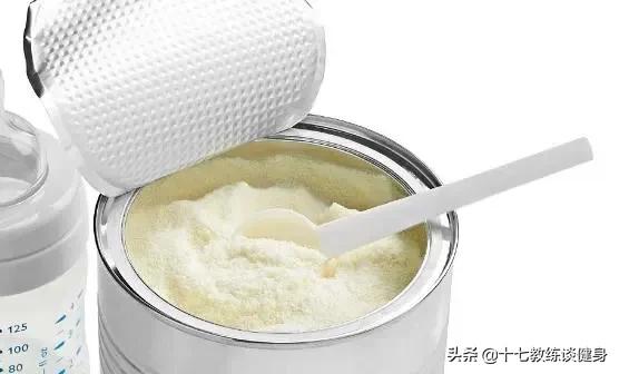 健身减脂要不要吃蛋白粉,健身要吃蛋白质粉还是增肌粉