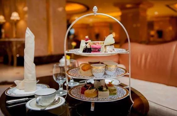 探秘全球唯一8级酒店,全球唯一的8星级酒店