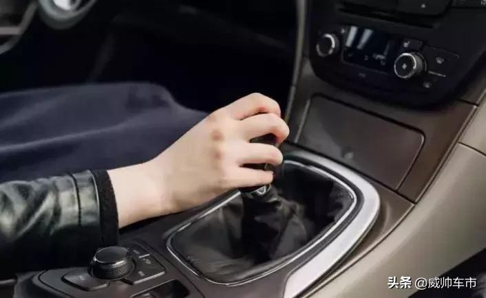 自动挡为什么不能空挡运行,自动挡为啥禁止空挡滑行