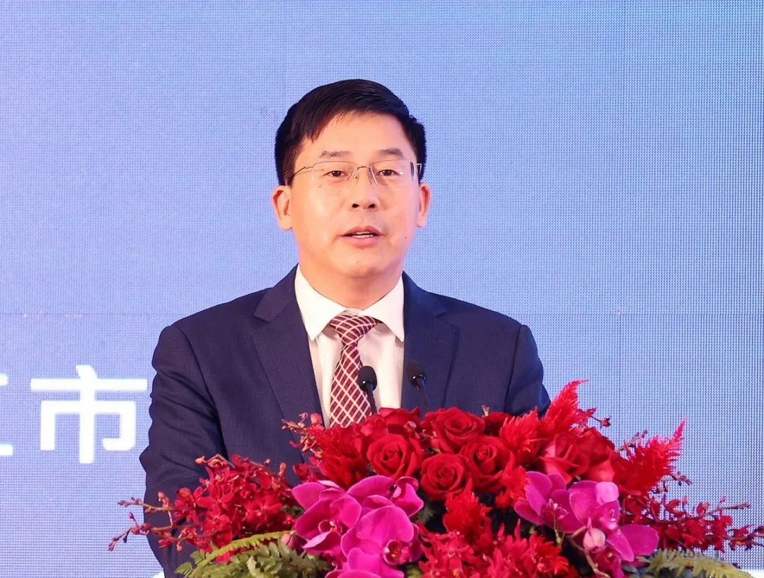 252个重点项目总投资4828亿,1600亿上海重大项目投资