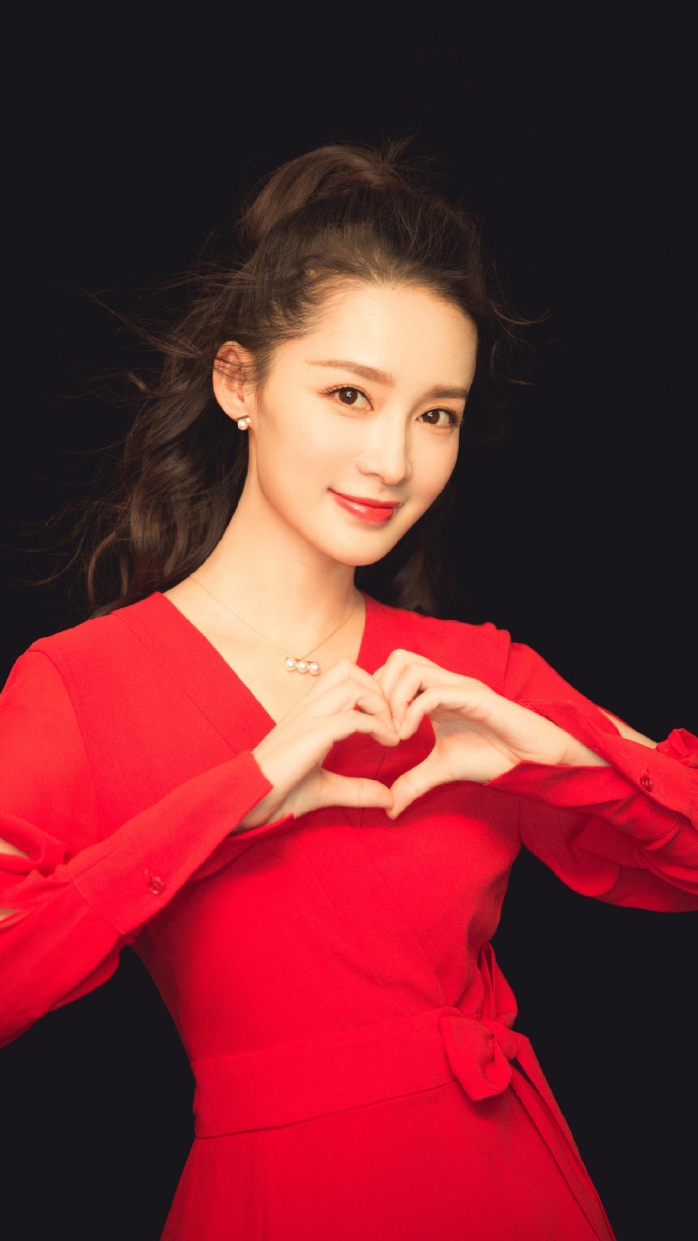 鼻头毛孔粗大如何改善缩小毛孔,毛孔粗大如何改善最有效的方法