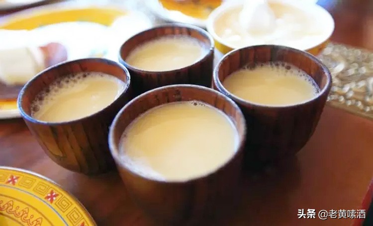 老字号青稞酒和黄盖汾酒对比,青稞酒和汾酒哪个好喝