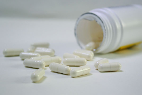 反酸烧心吃花生能缓解吗,反酸烧心吃花生