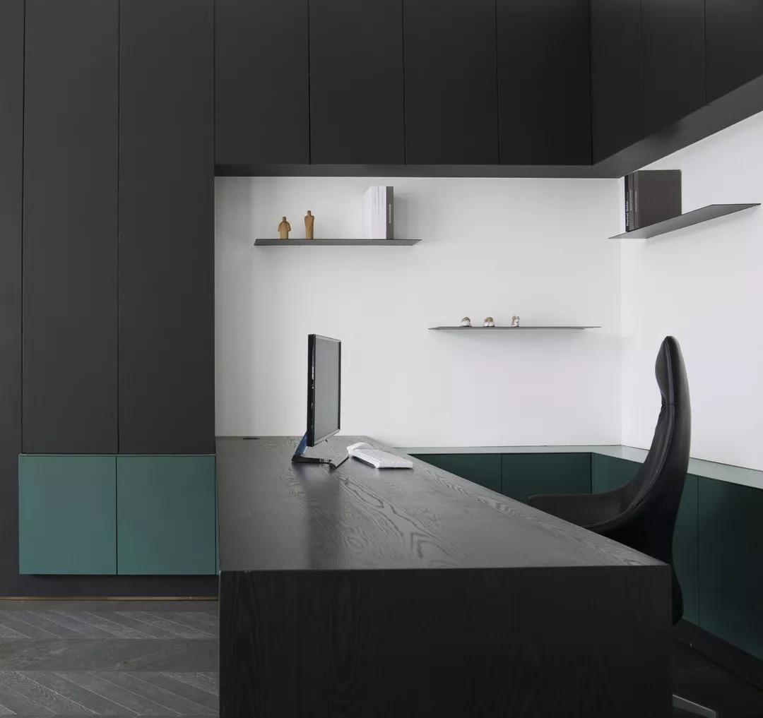 拯救城市遗忘边角的一间办公室|Between之间设计_欧模网