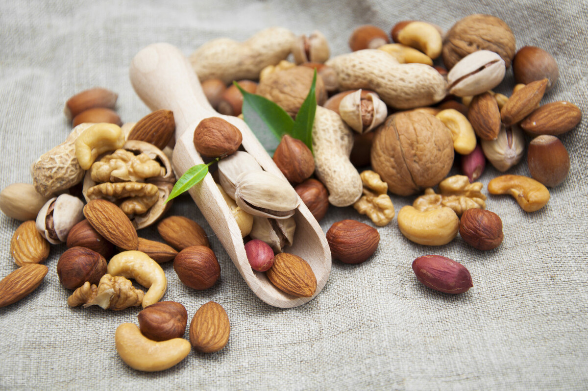 胃病怎么三分治七分养,胃病分五类怎么调理好得快