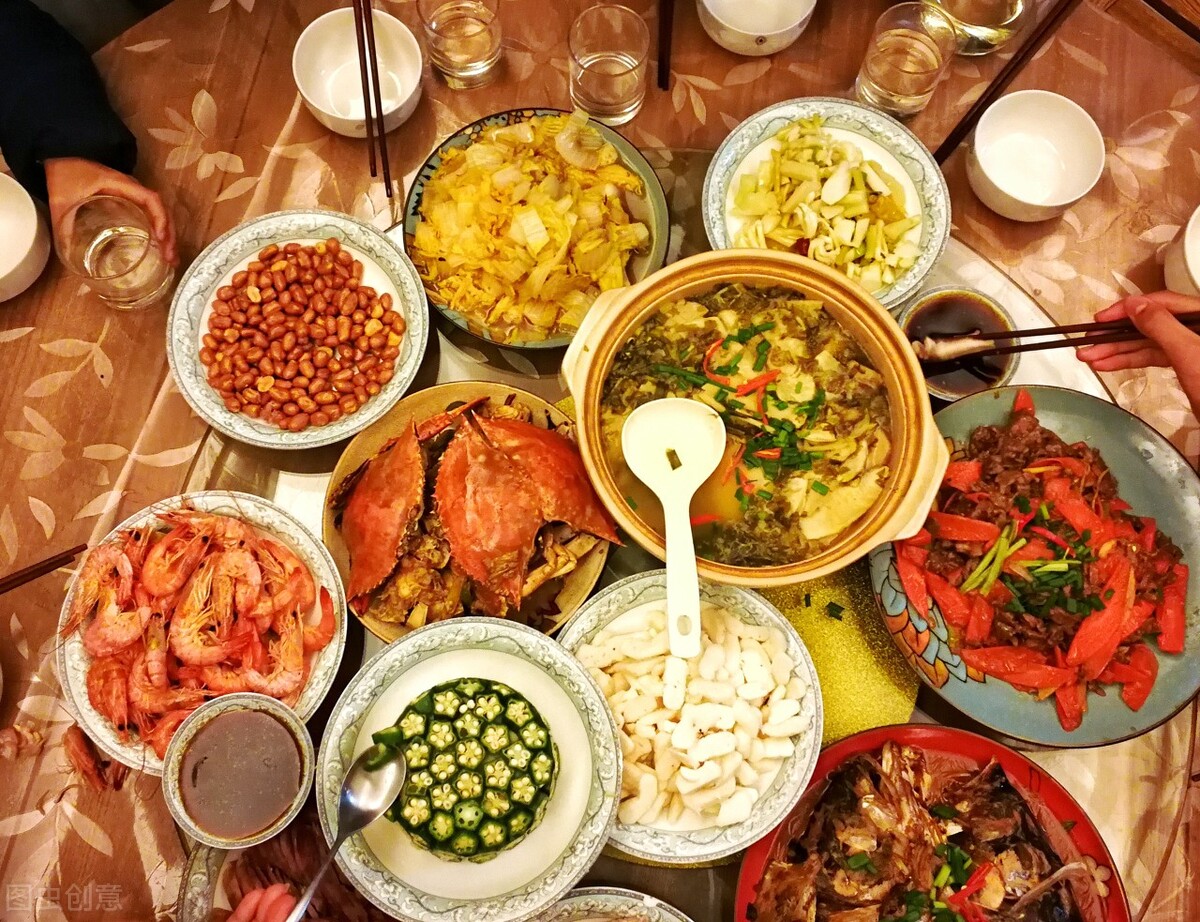 晚上吃大餐第二天怎么补救,晚上吃大餐如何补救