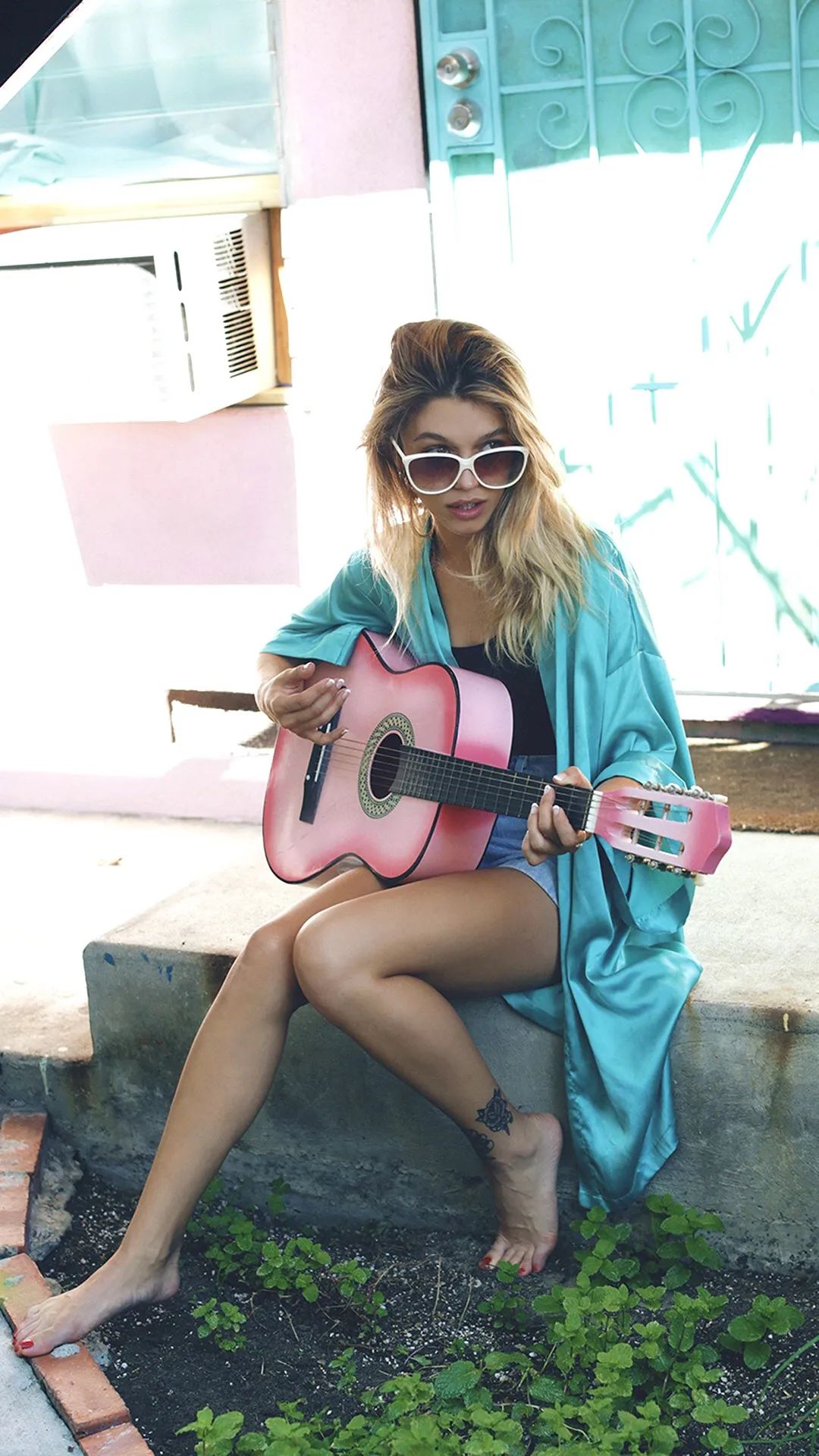 吉他壁纸手机超清全面屏,吉他图片大全唯美壁纸