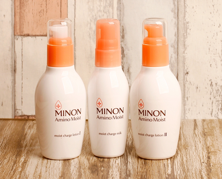 薇诺娜极润水乳适合敏感肌吗,敏感肌脸比较薄用薇诺娜哪款水乳