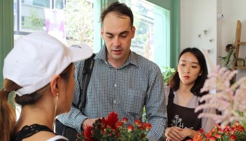 毫无名气的花店,做了一场砍价活动后,人气暴增