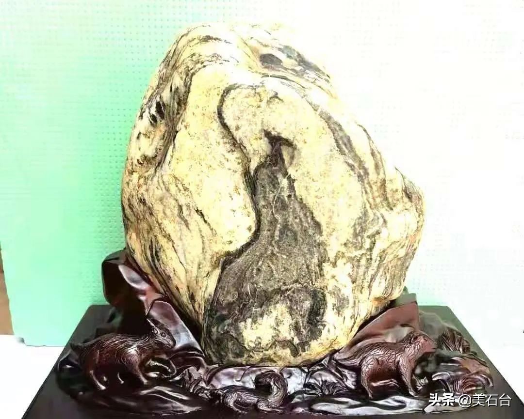 一块价值20亿奇石,价值1800万的奇石