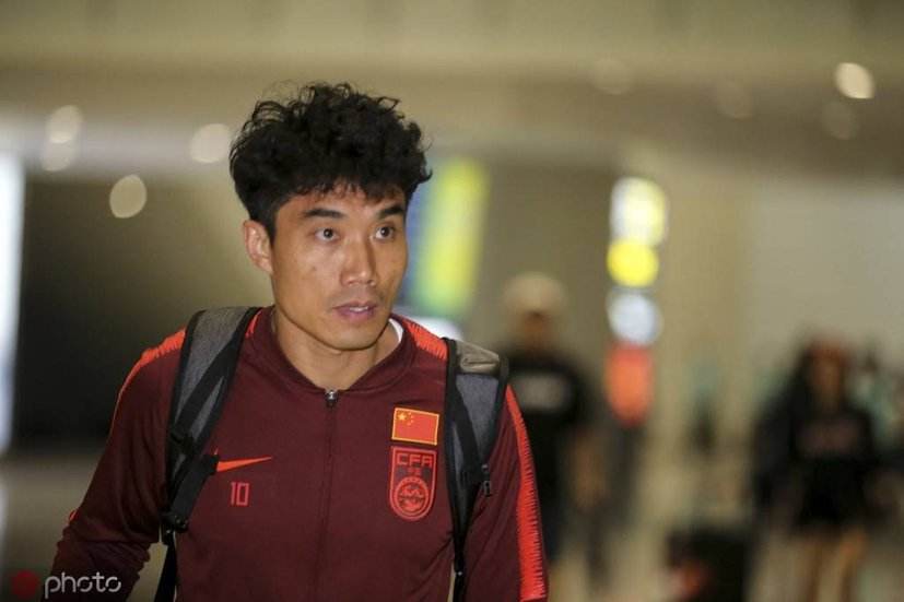 中国足球年薪为什么这么高,中国足球高薪低能