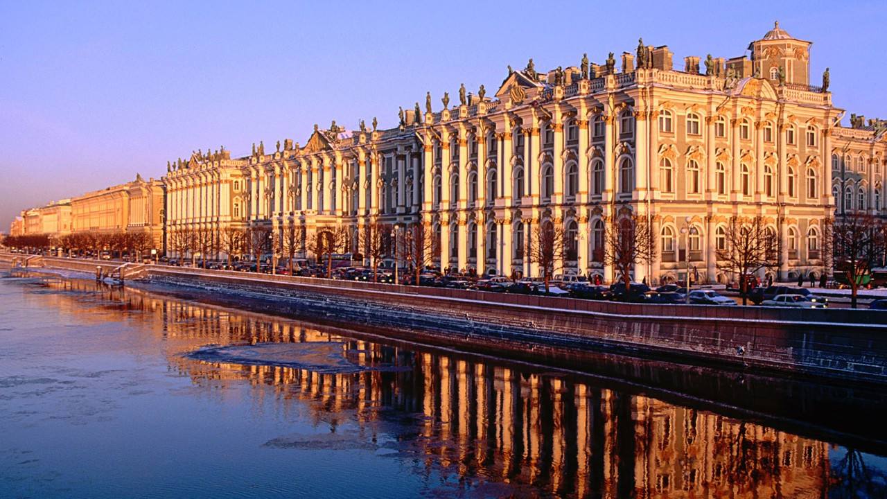 涅瓦大街游览,美女如云的大街