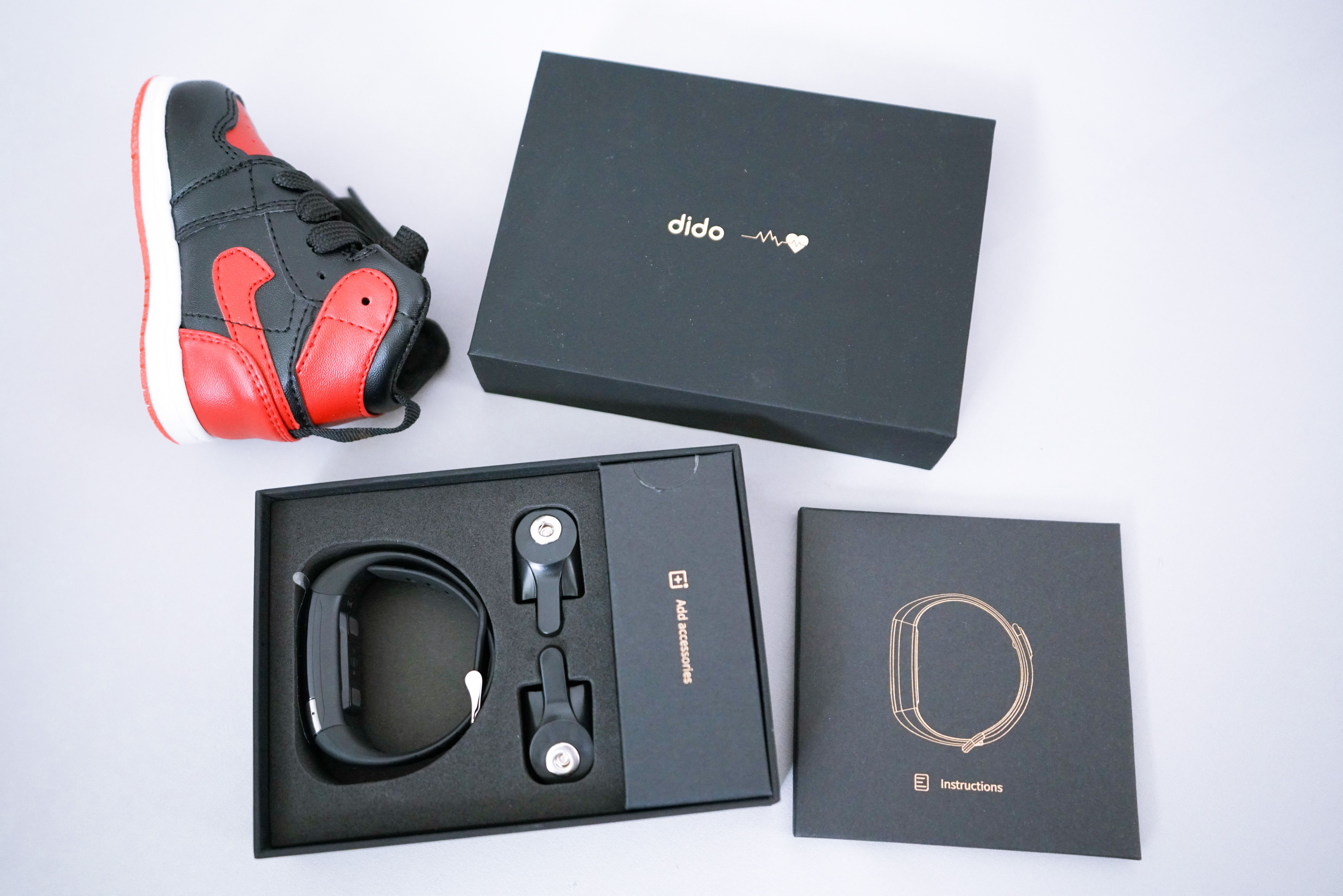 旗舰版智能手环价格,200块钱以内最值得入手的智能手环