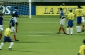 世界足坛十大重炮手,世界足坛四大重炮手