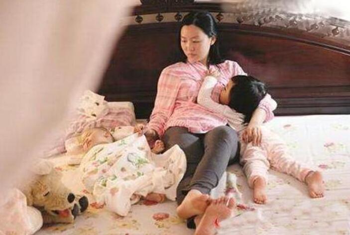 双职工家庭有必要生二胎吗,双职工家庭没人带两孩怎么办