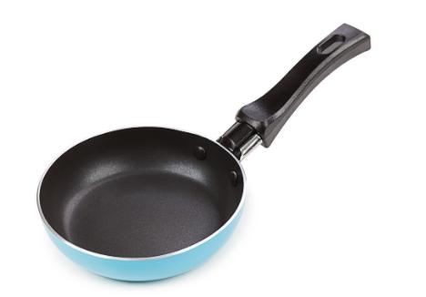 家用铁锅怎么处理不生锈不粘锅,家用炒锅不粘锅生锈怎么办