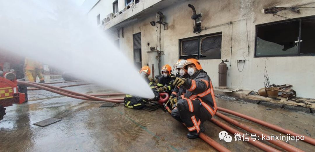 新加坡一化工厂大火狂烧6小时，出动130名消防员