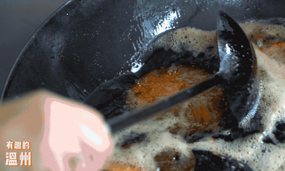 乌贼蛋的温州做法,温州空心油蛋的做法