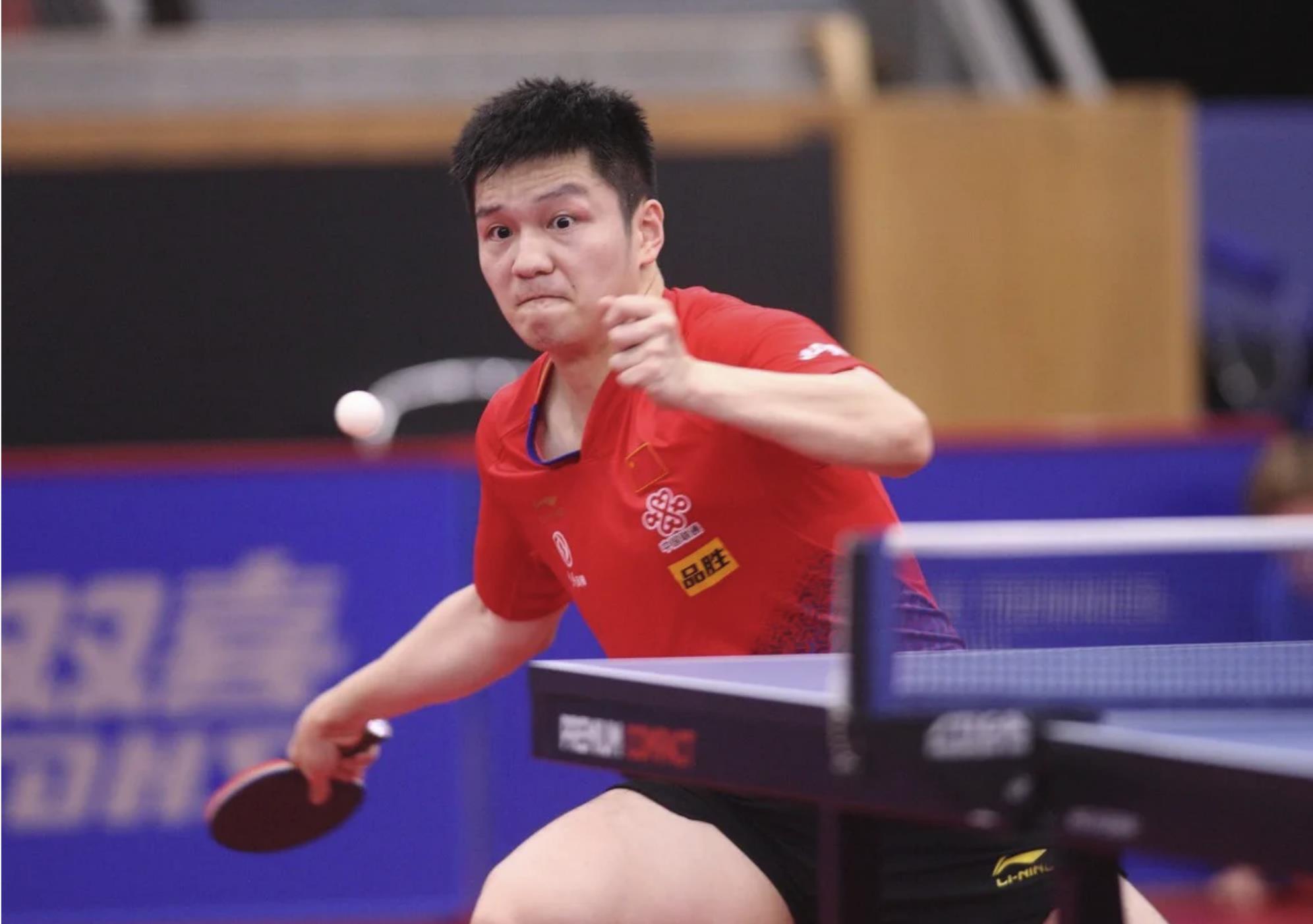 日本知名教练赞樊振东“强到变态”：张本智和应学习他的这种打法