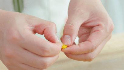 不炸不炒用锡纸烧出来的美味,最简单的做法搅一搅煎一煎