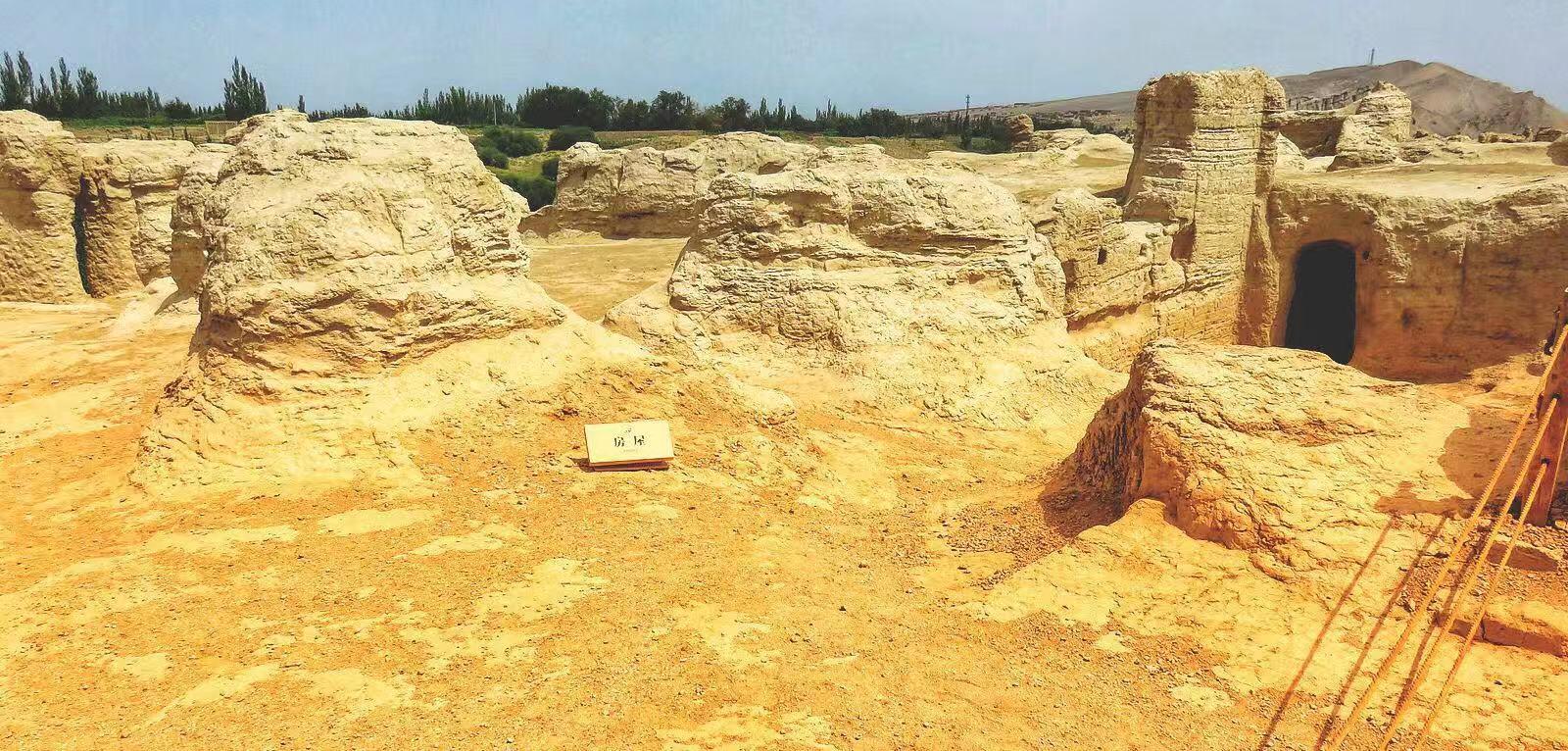 吐鲁番海拔这么低为什么没有水,吐鲁番属于什么特殊的地貌