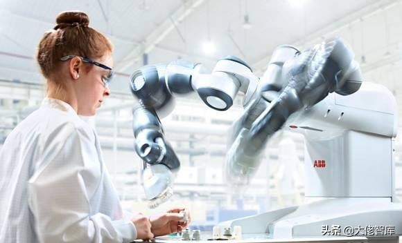 未来十年中国最赚钱的四个行业,未来十年中国最赚钱的16个行业