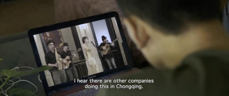 当你狂欢购物买买买时，她们也在闷声发财