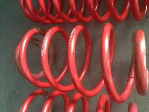 短簧避震到底怎么样,短弹簧会影响舒适吗