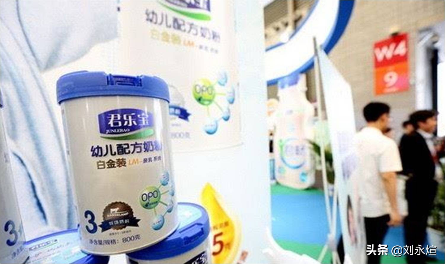 割肉君乐宝，拔草贝拉米踩钢丝：蒙牛对标双千亿之惑