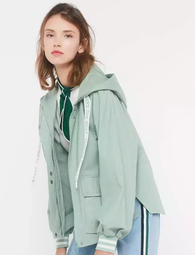 春季黄黑皮糖果色穿搭,冬季糖果色少女感穿搭