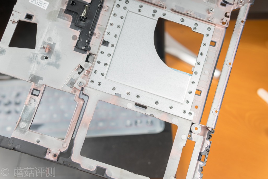 联想y400短轴,联想y400转轴很容易断