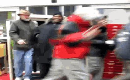 在闲鱼上免费捡便宜，让我想起逛goodwill的留学生活