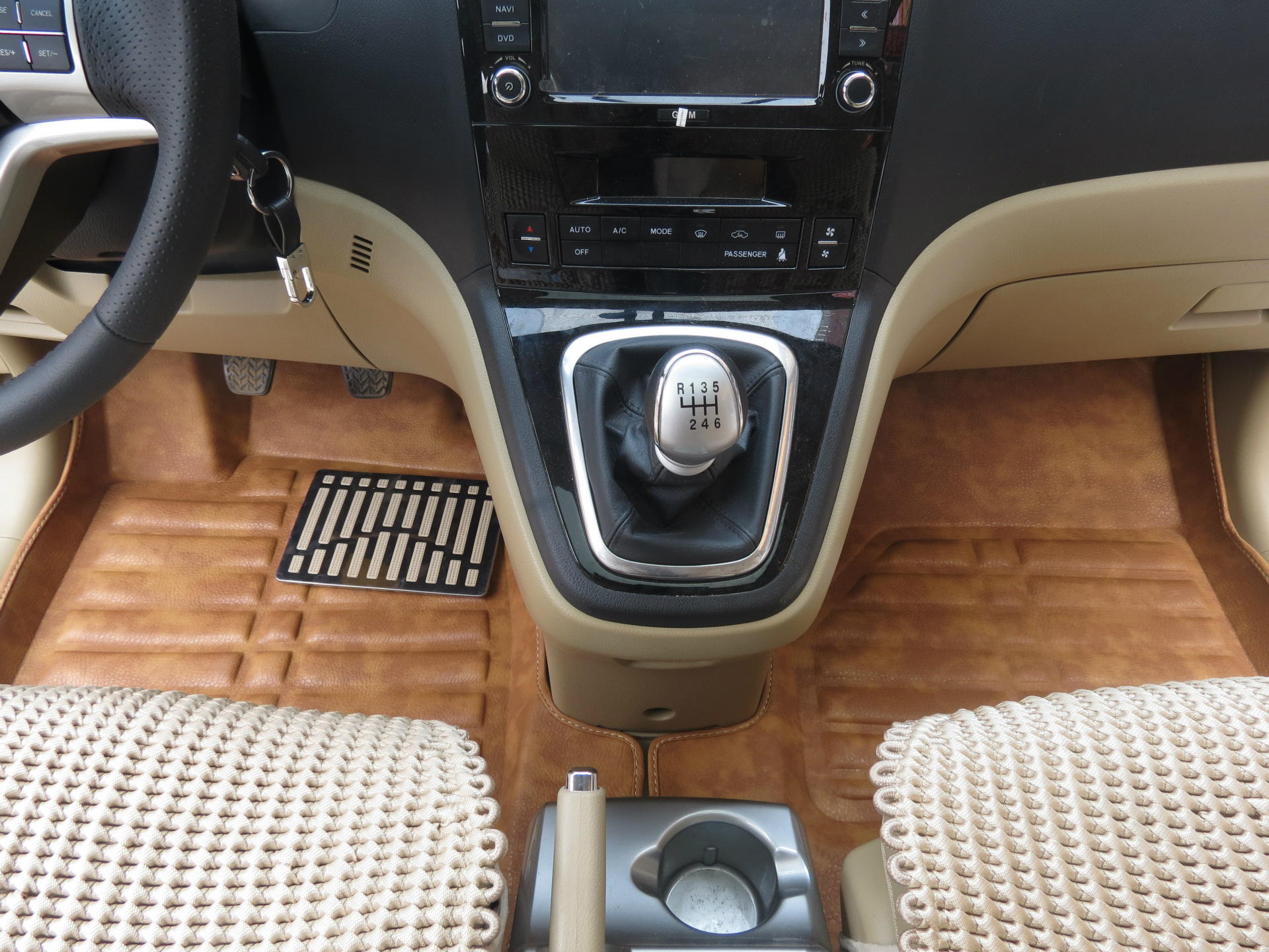 买车可以向4s店要些什么赠品,买车一般问4s店要什么赠品