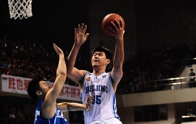 大树挪活，四面楚歌之下的首钢，终于做了一件有温度攒人品的事