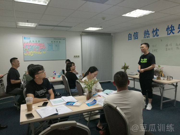 如何克服紧张心理发抖,如何克服紧张到发抖