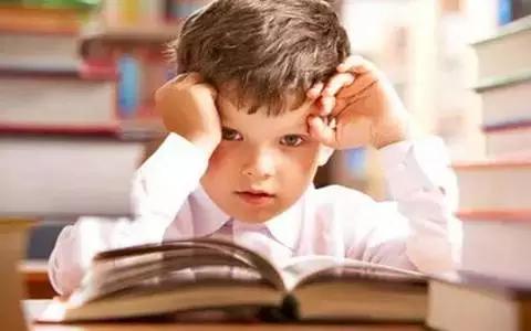 孩子背书背得最快的方法,孩子背书快速可是慢背却背不下来