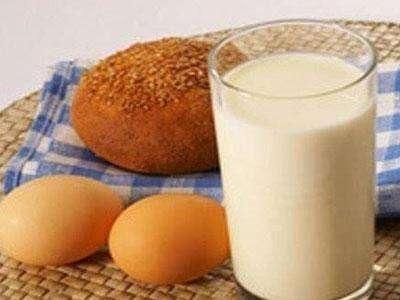 早晨吃鸡蛋万万不可四个错误,早晨吃鸡蛋的十大坏处