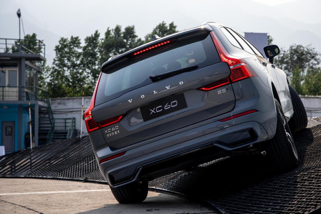 37.79万元起售沃尔沃新款xc60上市,售26.98万起新款沃尔沃xc40正式上市