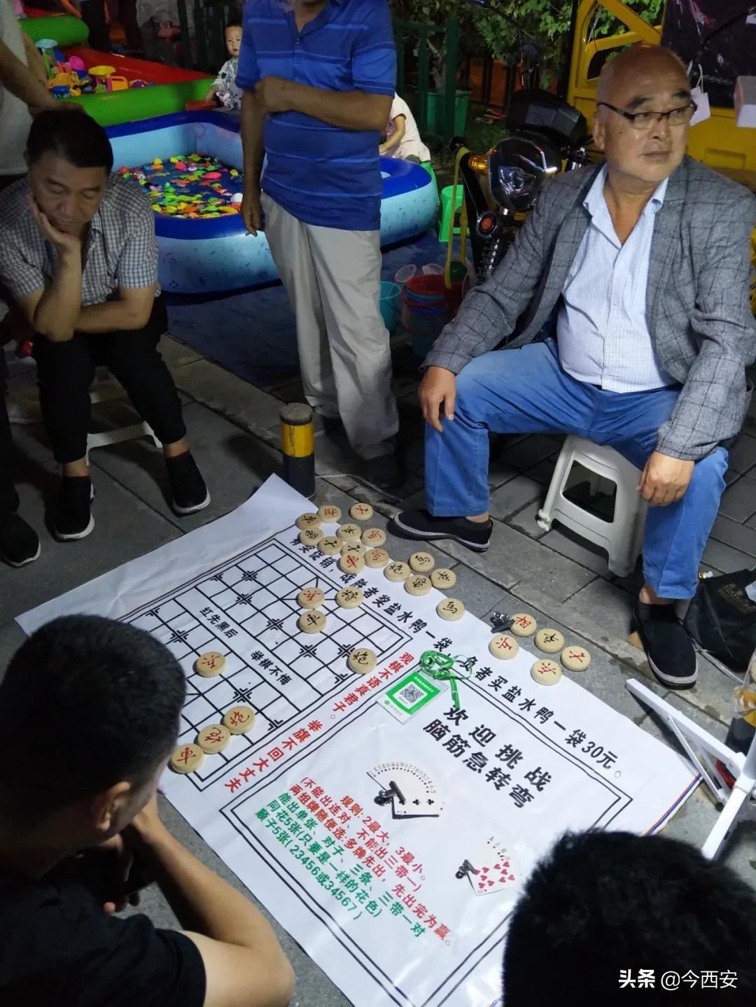 2020年,我家楼下店铺的开开关关