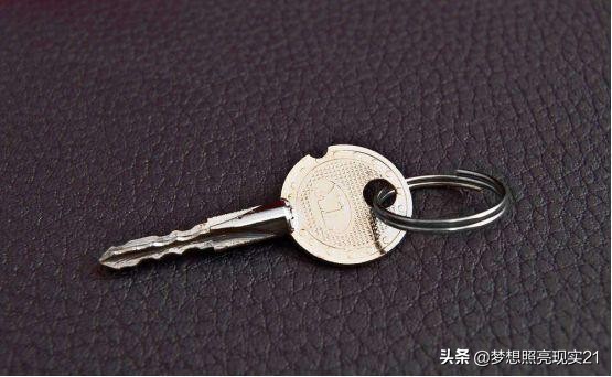 粉扑美妆蛋清洗方法没有清洗液,粉扑怎么清洗化妆教程图片