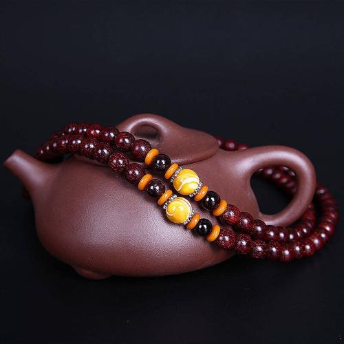 文玩手串是工艺品,值得收藏的小叶紫檀手串