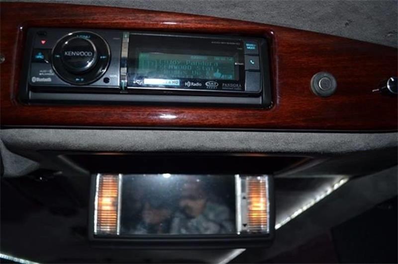 没见过的中古驰鹏加长版，售价不足3.5万美元，买回来能跑婚庆吗